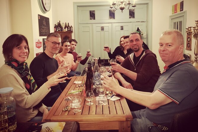 2 Hour Beer Tasting with Local Beer Sommelier in Brussels - The 2-hour flow: four styles, four tastings, paired fingerfood