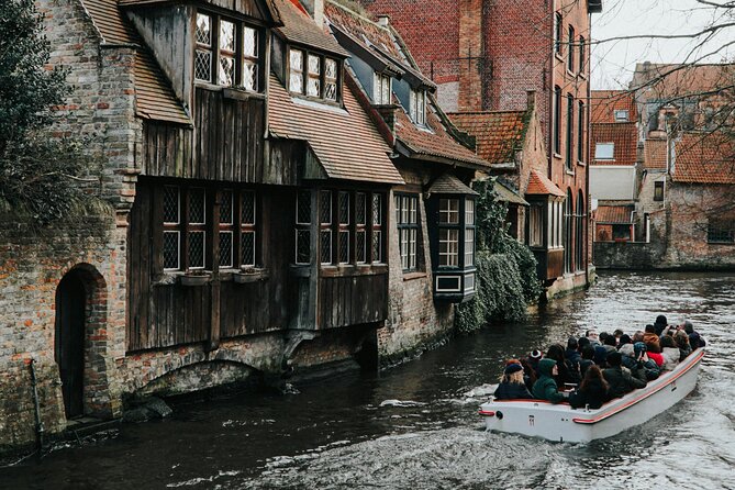 2-Hour Historical Walking Tour in Bruges with Praline Included - O.L.V.-kerk Art and the Hospital That Linked Medicine to Pralines