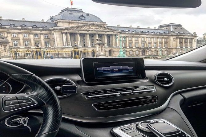 3-Hours Private Sightseeing Trip in Brussels - Poelaert Square panoramas and the Justice Palace scale