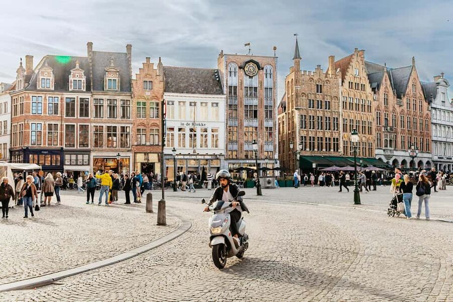 Amsterdam: Brussels & Bruges w/ Optional Chocolate Tasting - Key Things That Make This Day Trip Click