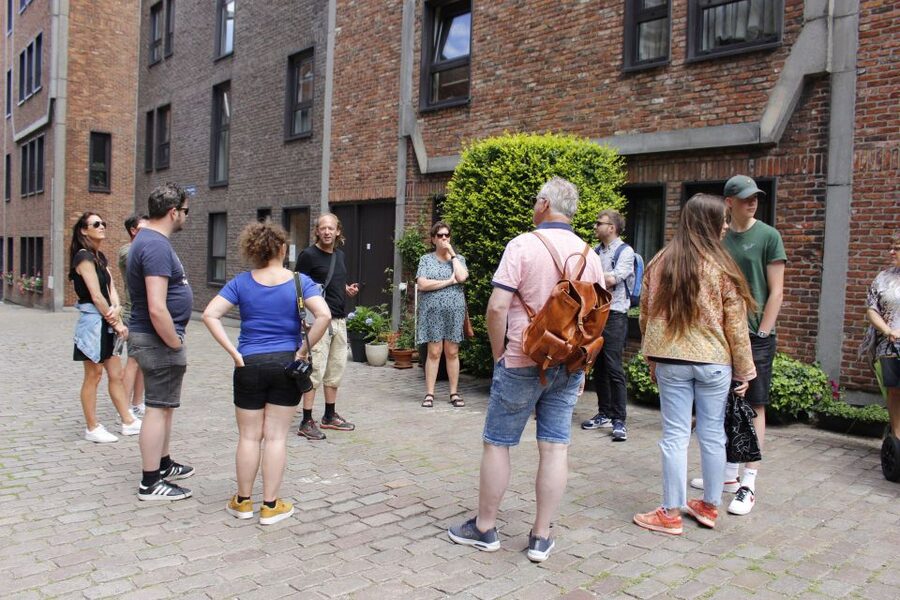 Antwerp: City Highlights Walking Tour - Meir Street and Courtyard Finds, Antwerp’s Softer Side