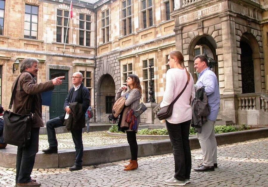 Antwerp: City Highlights Walking Tour - Should You Book This Antwerp Highlights Walk?
