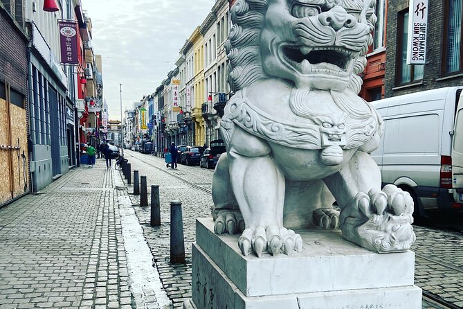 Antwerp: Diamond & Jewish Quarter Walking Tour - Jewish quarter stops you might appreciate more than you expect
