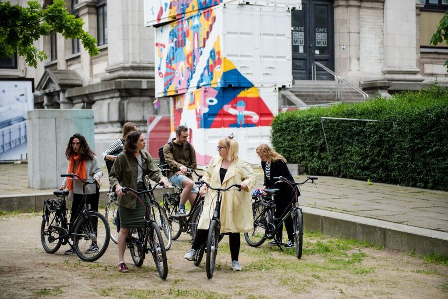Antwerp: Guided Bike Tour - Key highlights