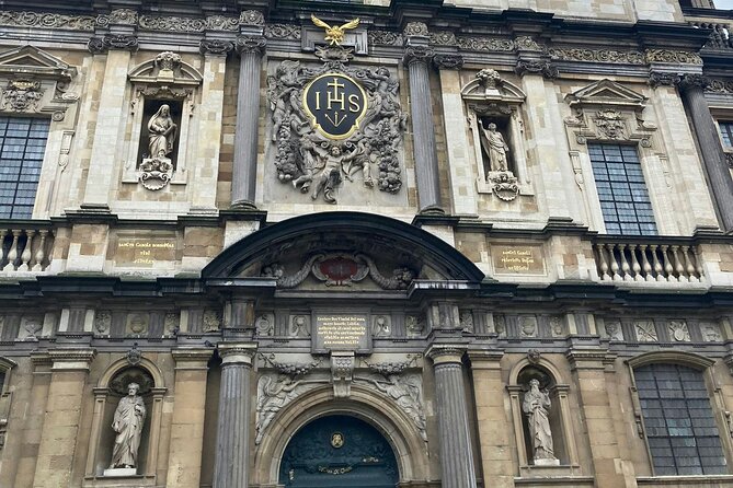 Antwerp: Help the Lost Boy – Self-Guided Mystery Walk - Price and value: $4.62 for a story walk with smartphone puzzles