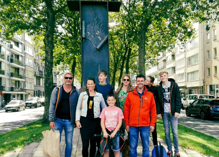 Antwerp: Jewish Neighbourhood Guided Walking Tour - The 2-hour walking route: Central Station to the Jewish quarter streets