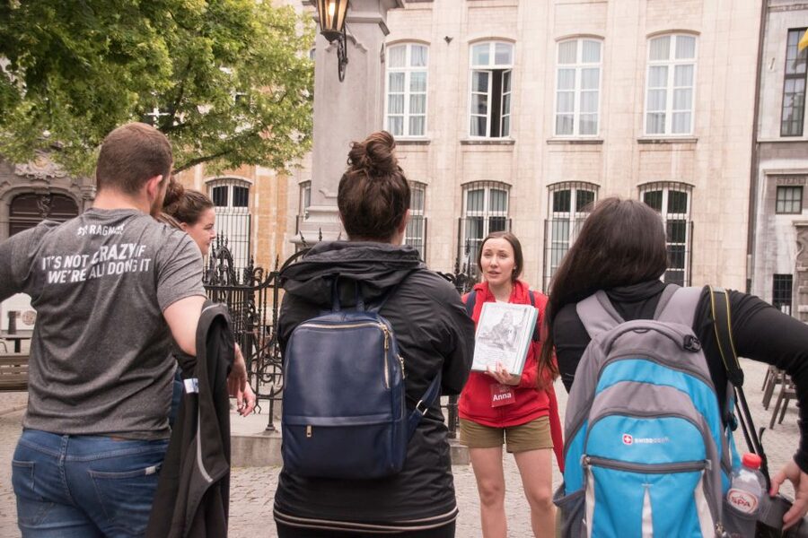 Antwerp: Private Historical Highlights Walking Tour - Key highlights worth your attention