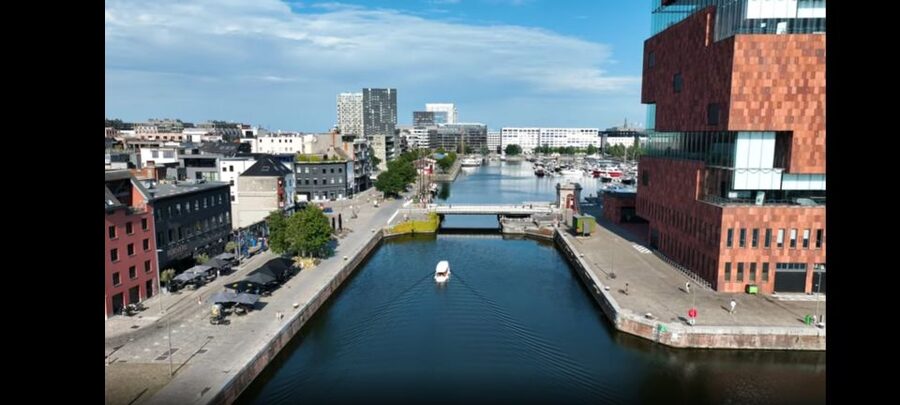 Antwerp: Private Old Harbour Boat Tour Incl. Drinks & Snacks - Price and value: why $56 per person can feel fair on this kind of tour
