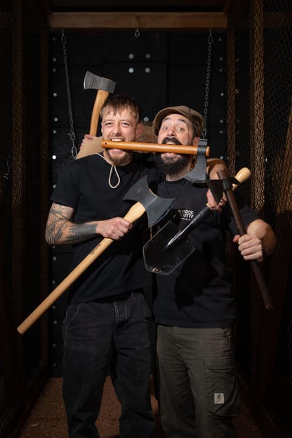 Axe Throwing Experience - Your session flow: safety briefing to first hits