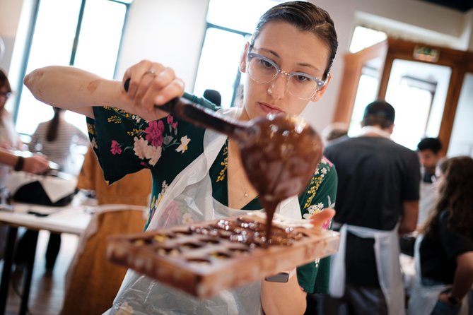 Belgian Chocolate Workshop in Bruges - Your team of 2 to 3: the workshop style that keeps it fun