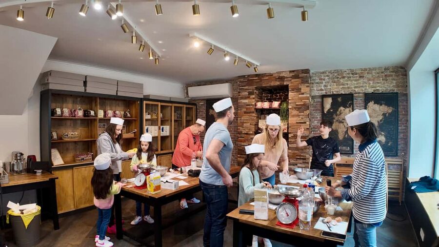 Bruges: 1.5-Hour Waffle Making Workshop - All You Can Eat - From dough to golden waffles, what you do with your hands