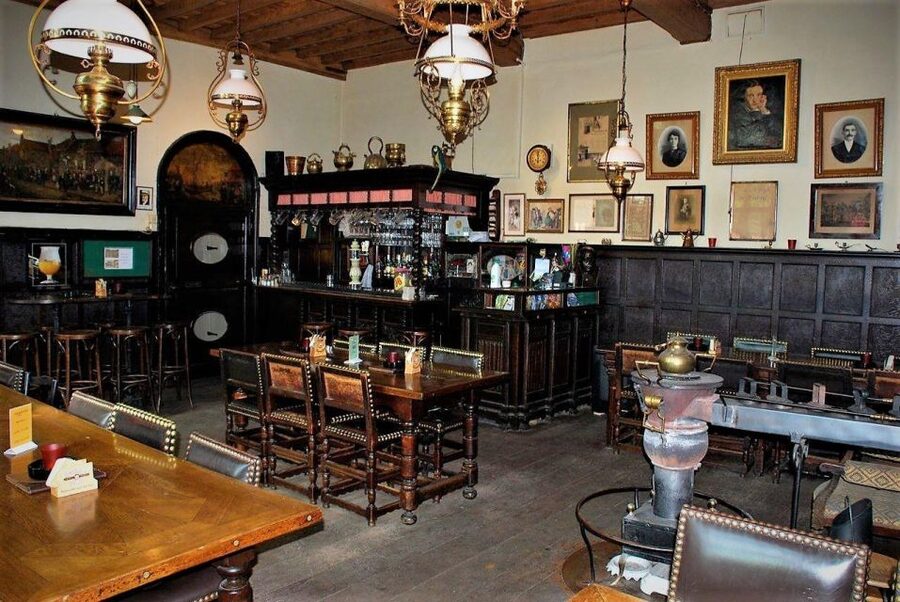 Bruges Beer and Chocolate Walking Tour - Who should book, and who should skip?