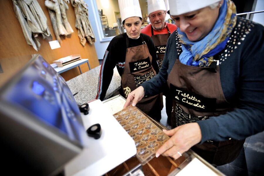 Bruges: Chocolate Making Workshop and Chocolate Museum Entry - Getting the Best Results: Simple Tips That Improve Your Final Chocolates