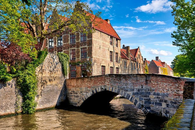 Bruges Day Trip from Brussels - Your Bruges walking tour: how the guide helps you see more in less time