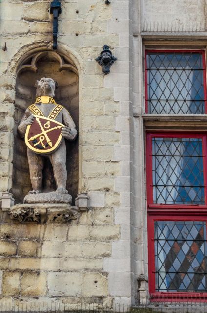 Bruges: Express Walk with a Local in 60 minutes - The Small Group Factor: Up to 8 Travelers Changes the Quality