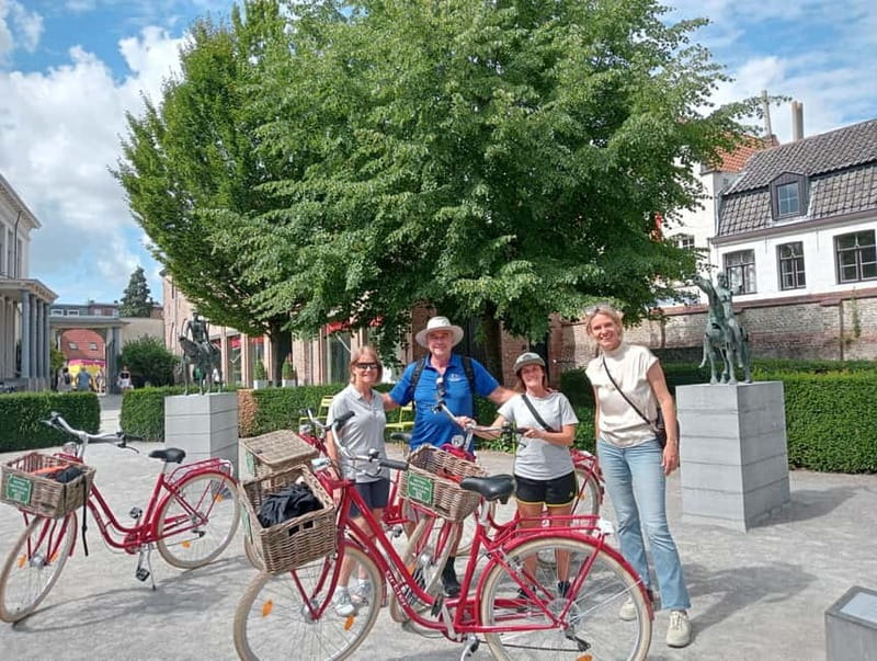 Bruges: Guided Retro Bike Tour of Highlights and Hidden Gems - Key tour takeaways