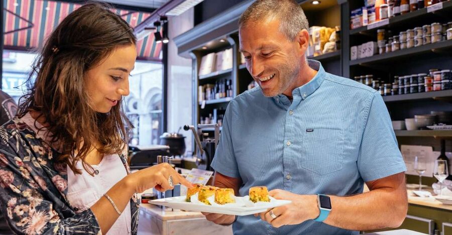 Bruges: Private Food Tour – 10 Tastings with Locals - Key Points Before You Go