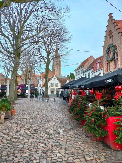 Bruges; private walking tour with the Beardbarian - Basilica of the Holy Blood: the best place to start your bearings
