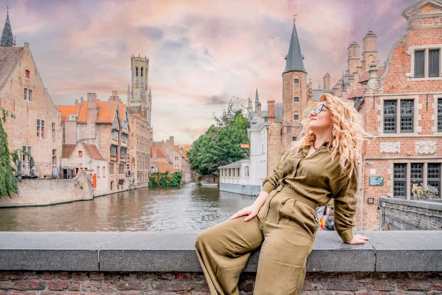 Bruges : Your private 1 hour photoshoot in the medieval city - One hour in medieval Bruges: where your photos come from