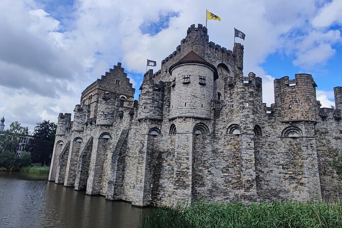 Brugge & Gent, Flanders marvels... 1 Day tour from Brussels - Grote Markt and Burg Square: the belfry story plus the relic stop