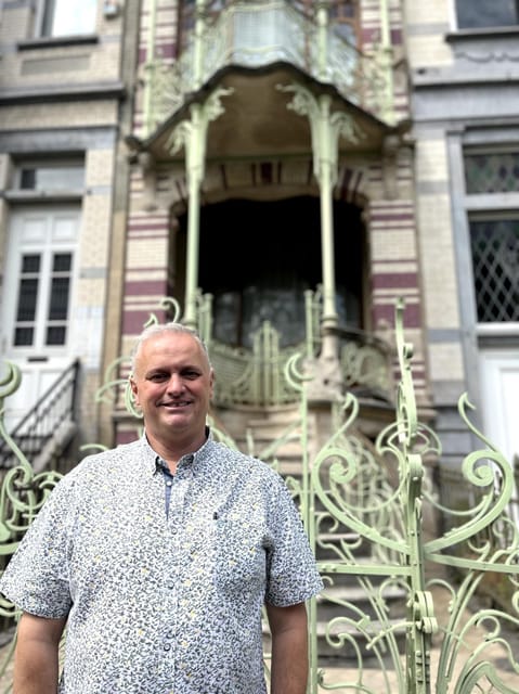 Brussels: 2-hours "Art Nouveau" Walking Tour - The 1.5-Hour Walking Stretch: Where the Details Pay Off