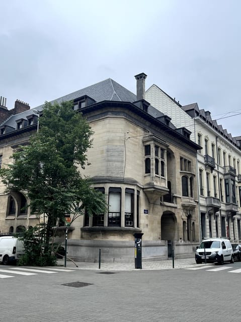 Brussels: 2-hours "Art Nouveau" Walking Tour - The Merode Meeting Point: How to Avoid a Time-Wasting Start