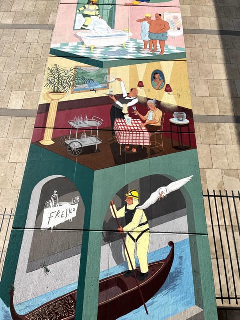 Brussels: 2 hours Private Walking Tour of the Comics Walls - Price and value for a 2-hour private tour at $101