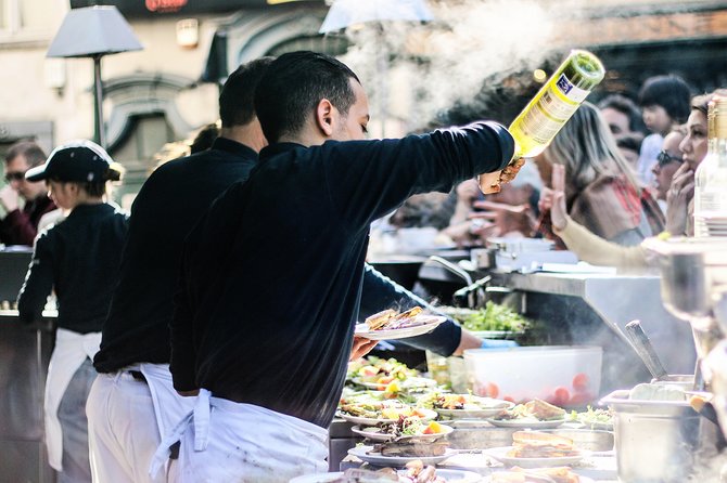 Brussels All In Tour : Belgian food, chocolate, beer, sightseeing - A Food Walk That Also Gets You Oriented Fast