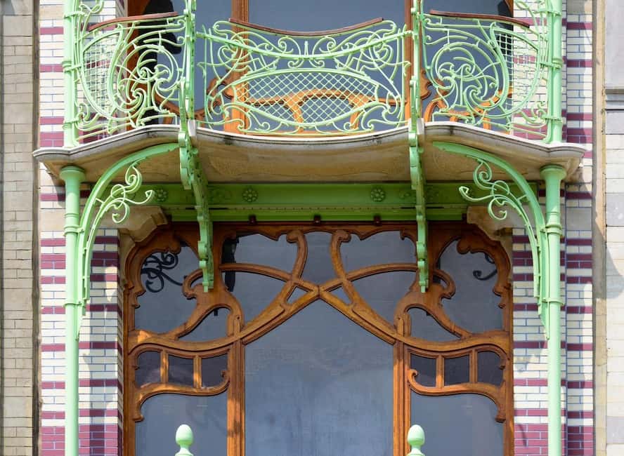 Brussels: Art Nouveau Private Walking Tour with Horta Museum - Maison Hankar: bridging historicism and innovation