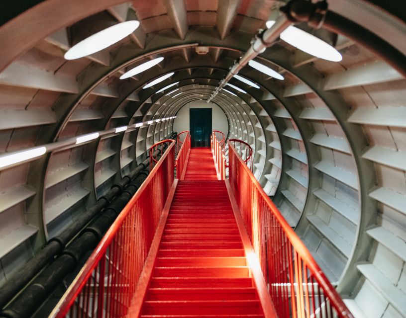 Brussels: Atomium Entry Ticket with Design Museum Ticket - How To Time Your Visit Inside: Avoid Getting Stuck In Loops