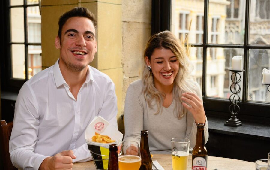 Brussels: Belgian Chocolate, Beer, and Fries Tasting Tour - Six pralines: what makes Marcolini, Mery, and Jitsk worth chasing
