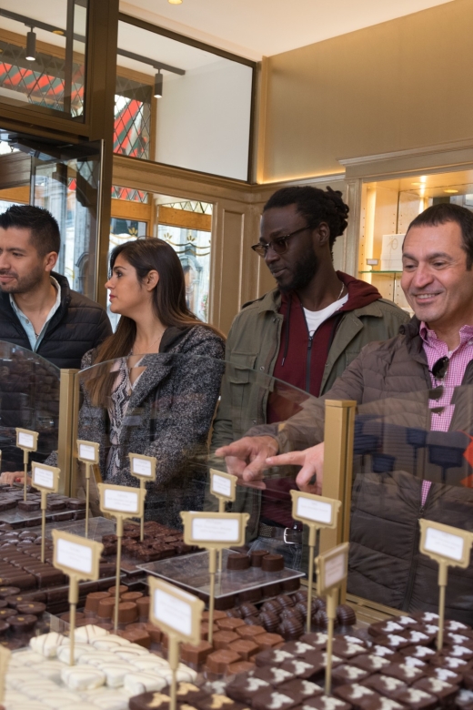 Brussels: Belgian Chocolate Tasting Tour - Stop-by-Stop Tastings: Why Multiple Shops Matter