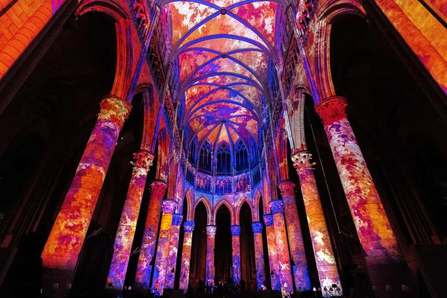 Brussels Cathedral: Immersive Sound and Light Show – Luminiscence - A 360-degree sound-and-light night inside Saints Michael and Gudule