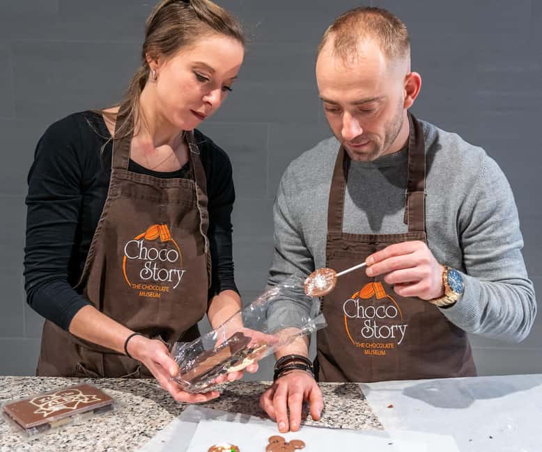 Brussels: Chocolate Museum Visit with Workshop - Choco-Story Brussels: where to meet and what happens first