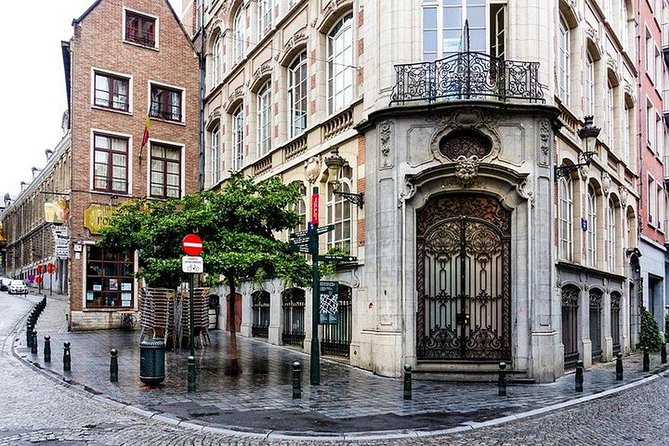 Brussels Chocolate Tour Private & Personalized with a Local Guide - Walking Logistics in Central Brussels, Plus a Built-In Plan B