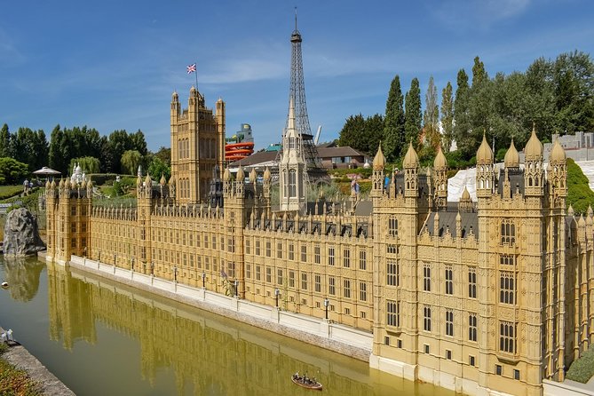 Brussels’ European Quarter And The Atomium - Should you book this Atomium and EU Quarter private tour?
