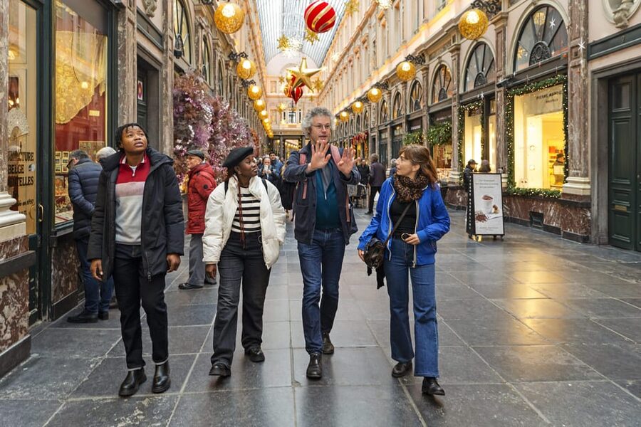 Brussels Food Tour: Main Dish, Beer, Waffle & Chocolate - Key highlights I’d mark on your map