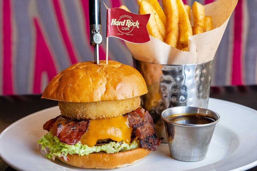 Brussels: Hard Rock Cafe with Set Menu for Lunch or Dinner - Key things to know before you go