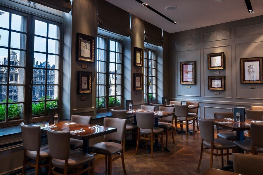 Brussels: Hard Rock Cafe with Set Menu for Lunch or Dinner - What “Priority Seating” Actually Means for Your Time