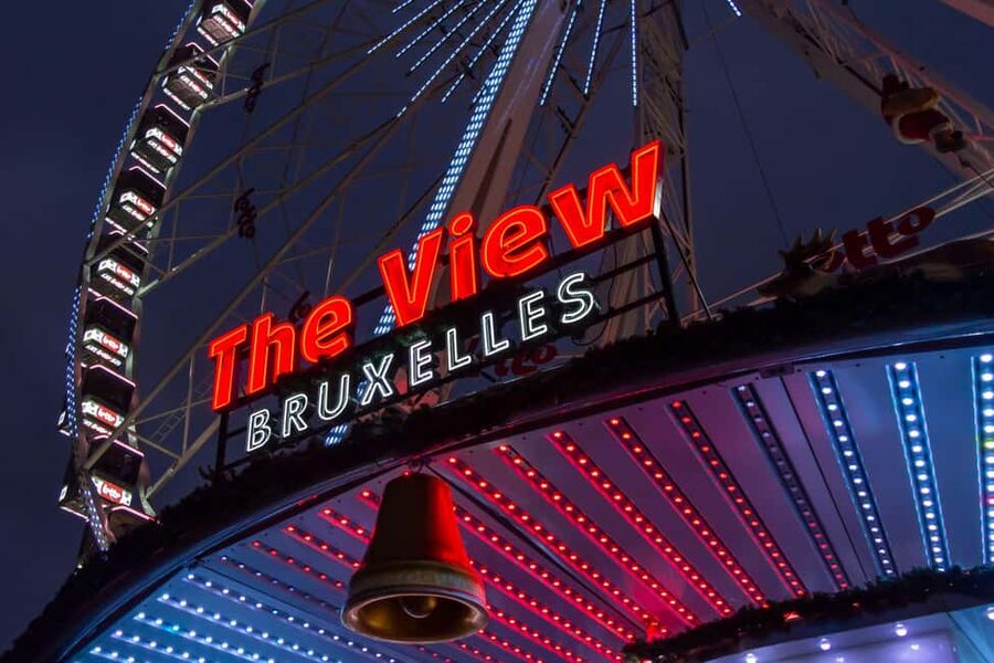 Brussels: Hop-On Hop-Off Bus Tour and Ferris Wheel Combo - Practical tips: what to bring and what can trip you up
