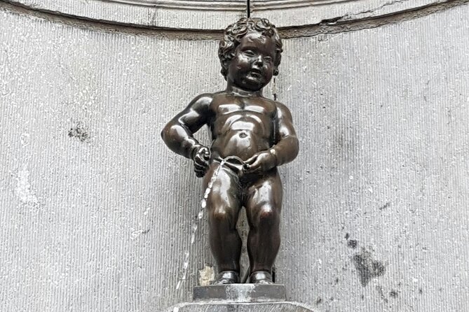 Brussels Old City’s Highlights Walking Tour - Saint Nicholas Church and Comic Murals on the Street (Stop 3)