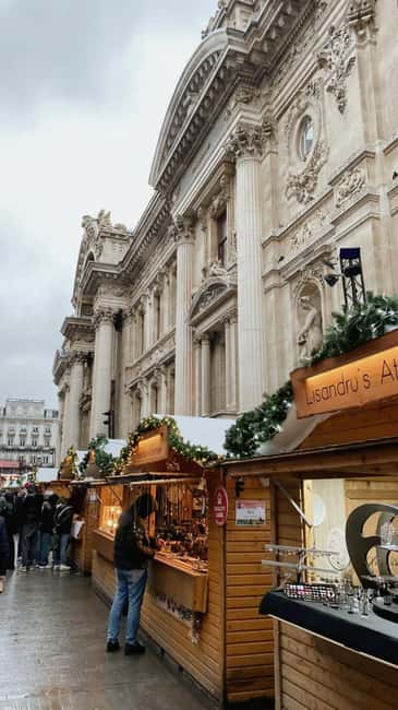 Brussels on Foot: Historic Center with a Local Guide in 2 hours - Key things you should know before you go