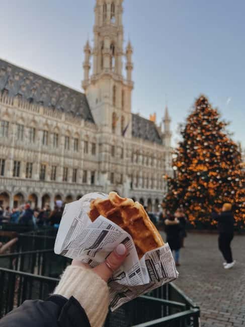 Brussels on Foot: Historic Center with a Local Guide in 2 hours - The route in order: Tintin, Manneken Pis, and pop culture stops that still feel local