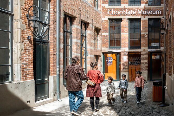 Brussels Private Family Tour: Highlights, Tasting and Museum - Key highlights you will actually feel on this tour