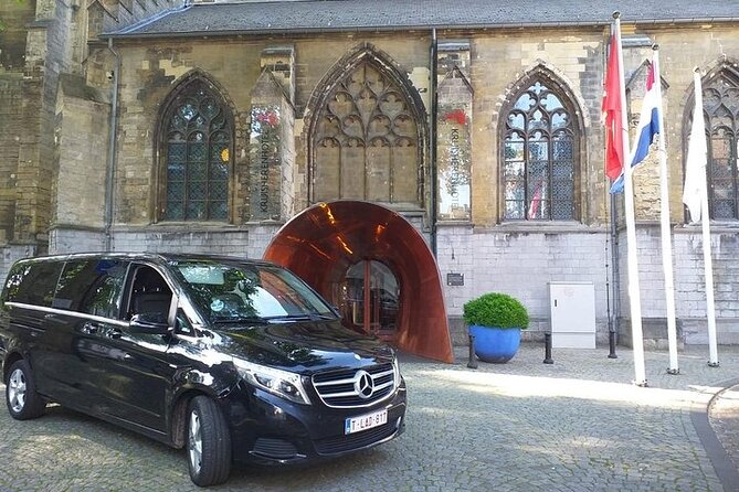 Brussels Private Guided Tour – Best Highlights & Hidden Gems - Stop 5, Cinquantenaire Park: the big park day with a triple-arch finale