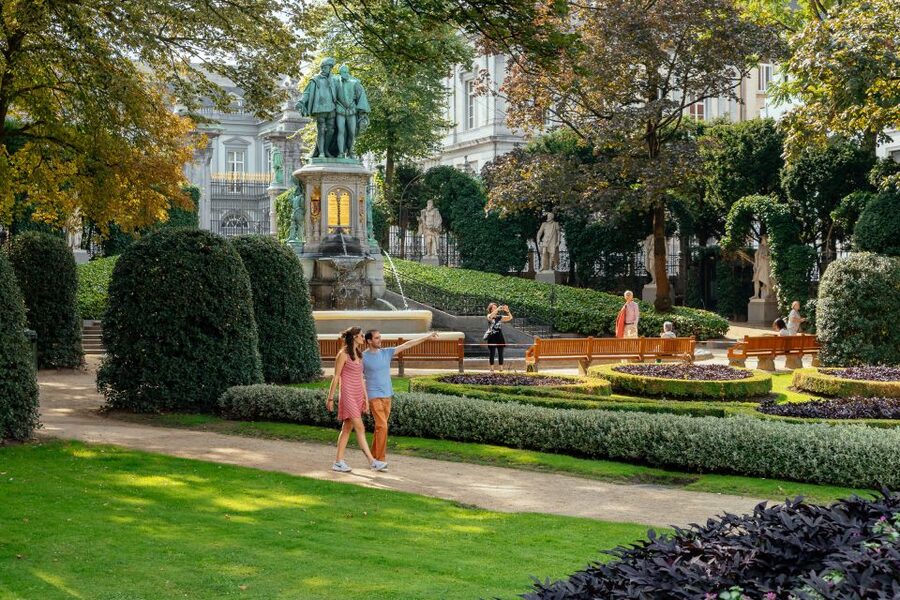 Brussels: Private Tour w/ Locals – Highlights & Hidden Gems - How This 3-Hour Brussels Walk Gets You Oriented Fast