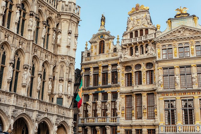 Brussels PRIVATE TOUR With Locals: Highlights & Hidden Gems - Outside viewing: why this matters more than you might think