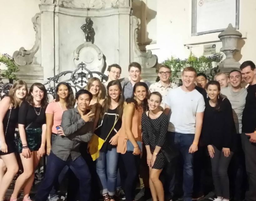 Brussels: Pub Crawl and Nightlife Party Experience - Solo Traveler Comfort: How This Crawl Can Reduce Anxiety