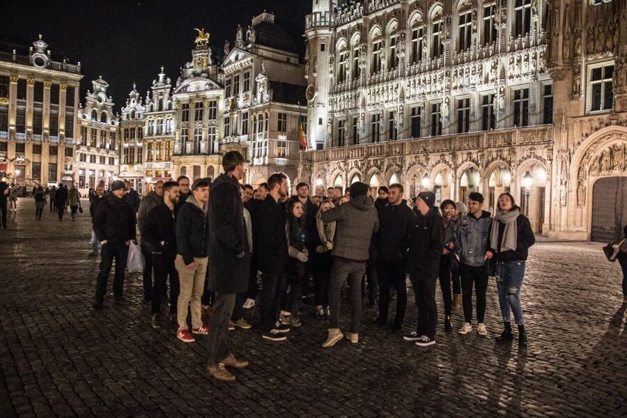 Brussels: Pub Crawl and Nightlife Party Experience - Stop 4 at 1AM: Club Energy and the Final Party Mood