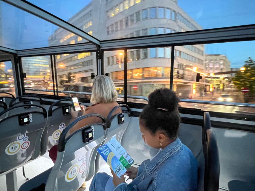 Brussels: Sightseeing Sunset Bus Tour - Meeting point and the 8:00 PM timing that actually matters